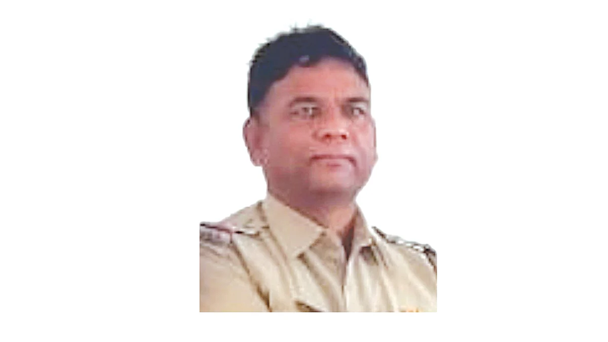 अखेर महिन्यानंतर पोलीस निरीक्षकपदी
पंडीत सोनवणे रुजू