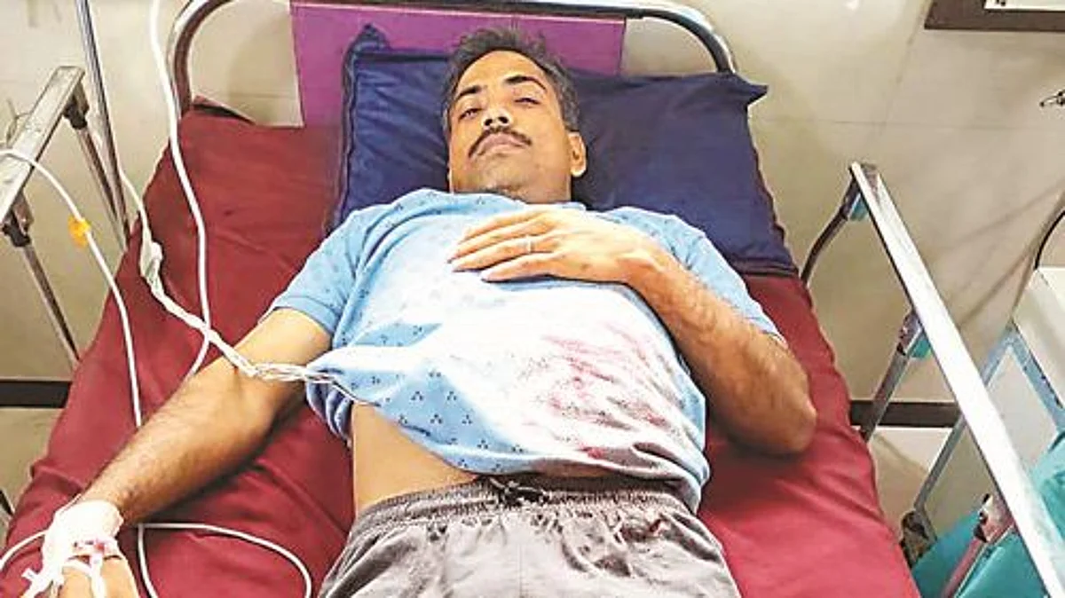 रेल्वे स्थानकात पोलीस अधिकार्यावर हल्ला; हल्लेखोरास अटक