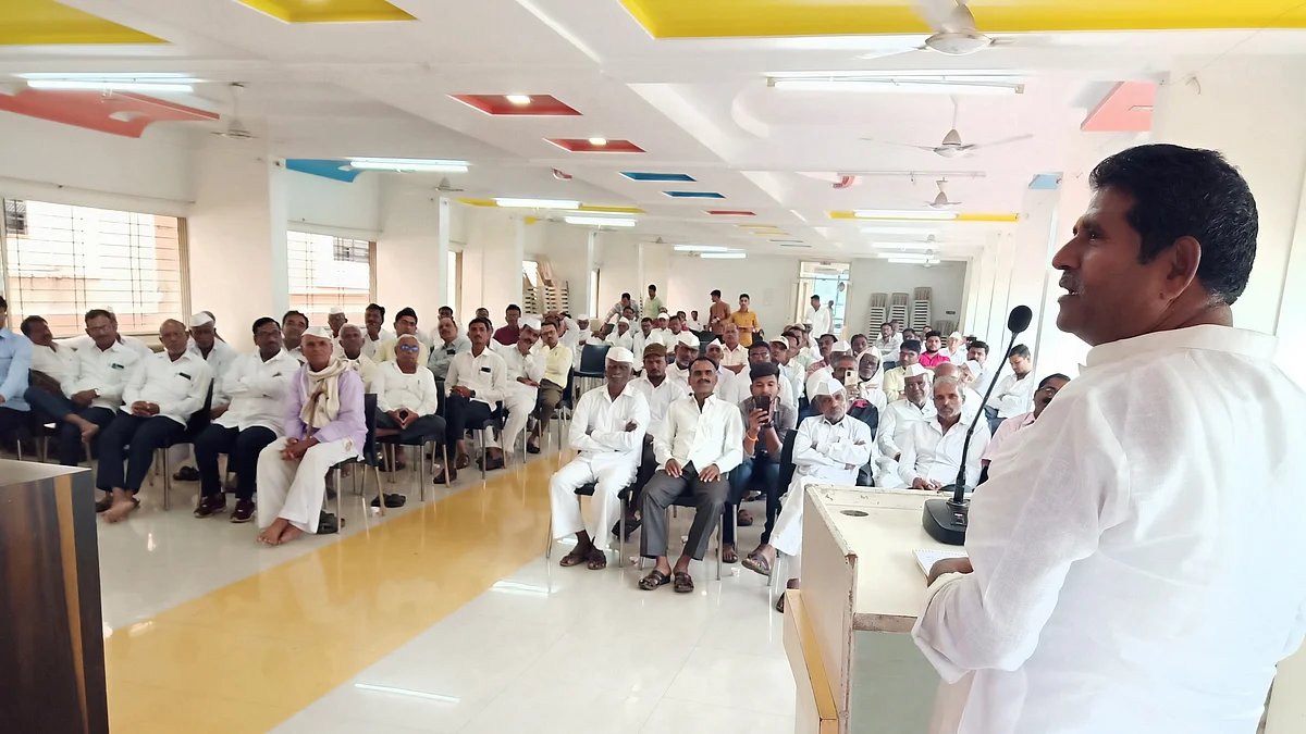 समुद्राला जाणारे पाणी निळवंडे लाभक्षेत्राला वळविणार - खा. लोखंडे