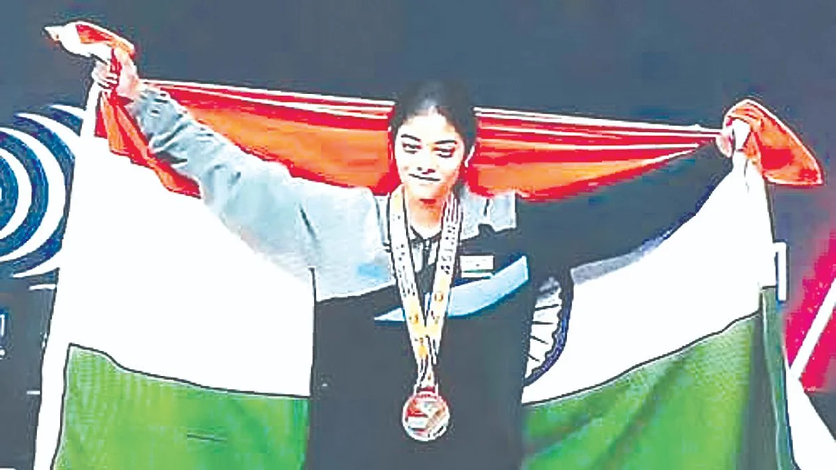 Akanksha wins bronze in Asian Youth Weightlifting