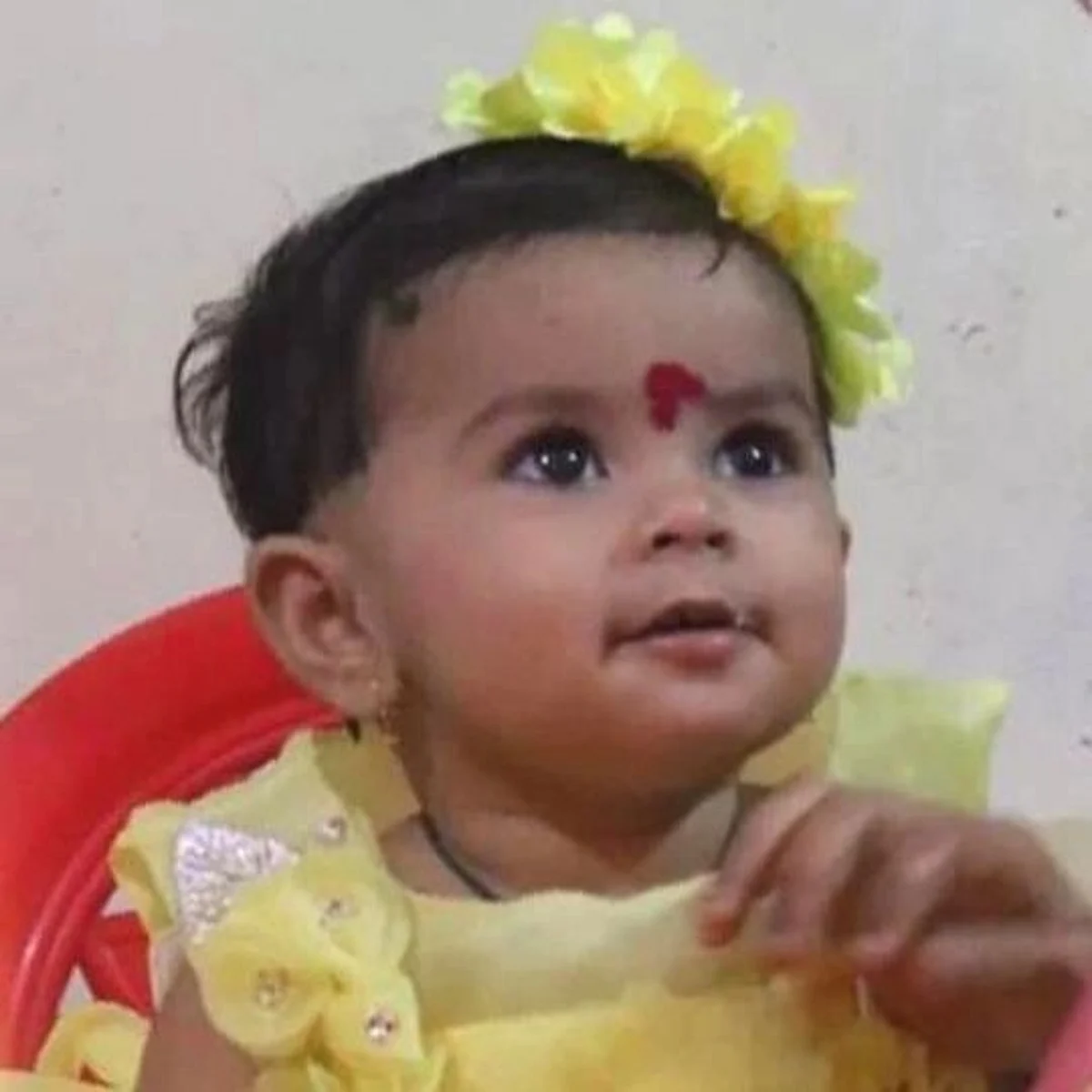 बाल्कनीतून पडल्याने दीड वर्षाच्या चिमुकलीचा मृत्यू