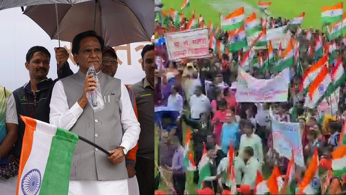 पोरं पावसात अन् नेते छत्रीत...; नाशिकच्या राष्ट्रगायन कार्यक्रमाचे फोटो व्हायरल