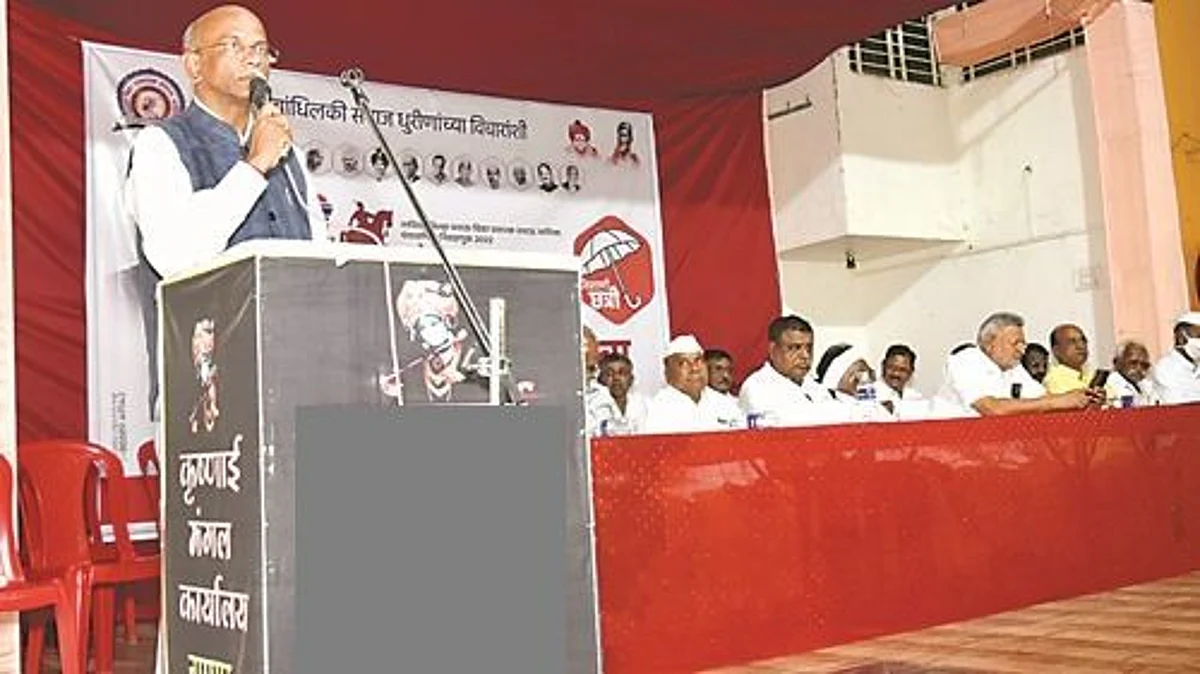 ऑडिटिंगच्या मुद्यावर सत्ताधार्यांचे मौन का?: अॅड.ठाकरे