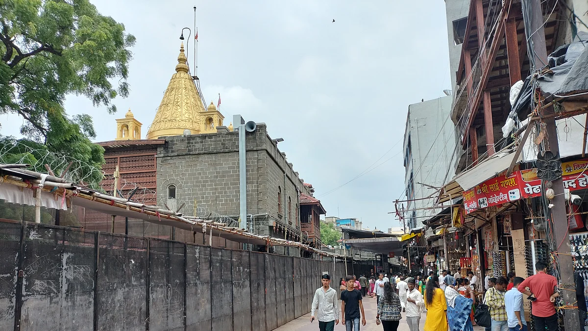 शिर्डी अतिक्रमण मोहीम महिनाभर सुरु राहणार