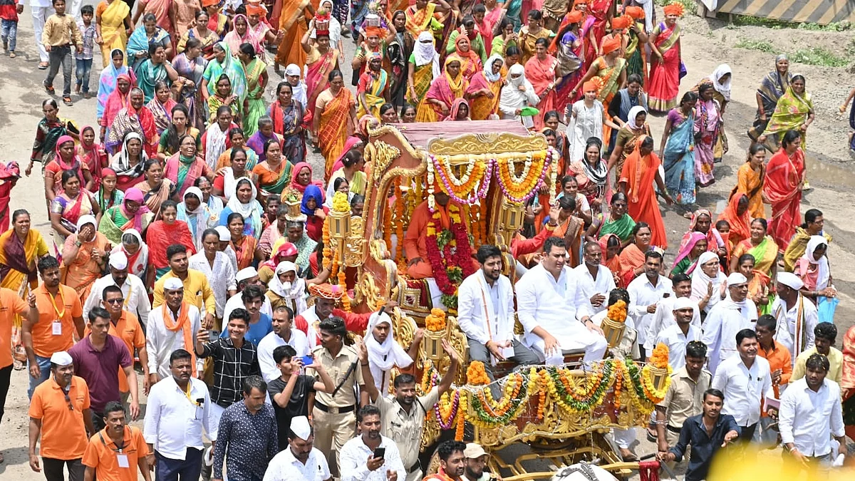 अखंड भजन भक्तीने सप्ताहात पांडुरंग येईल - महंत रामगिरी