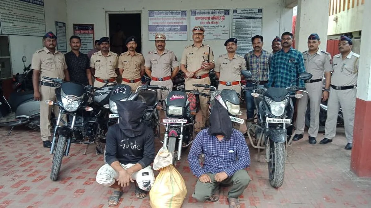 गॅरेजमधील चोरीचा 24 तासांच्या आतच लागला छडा