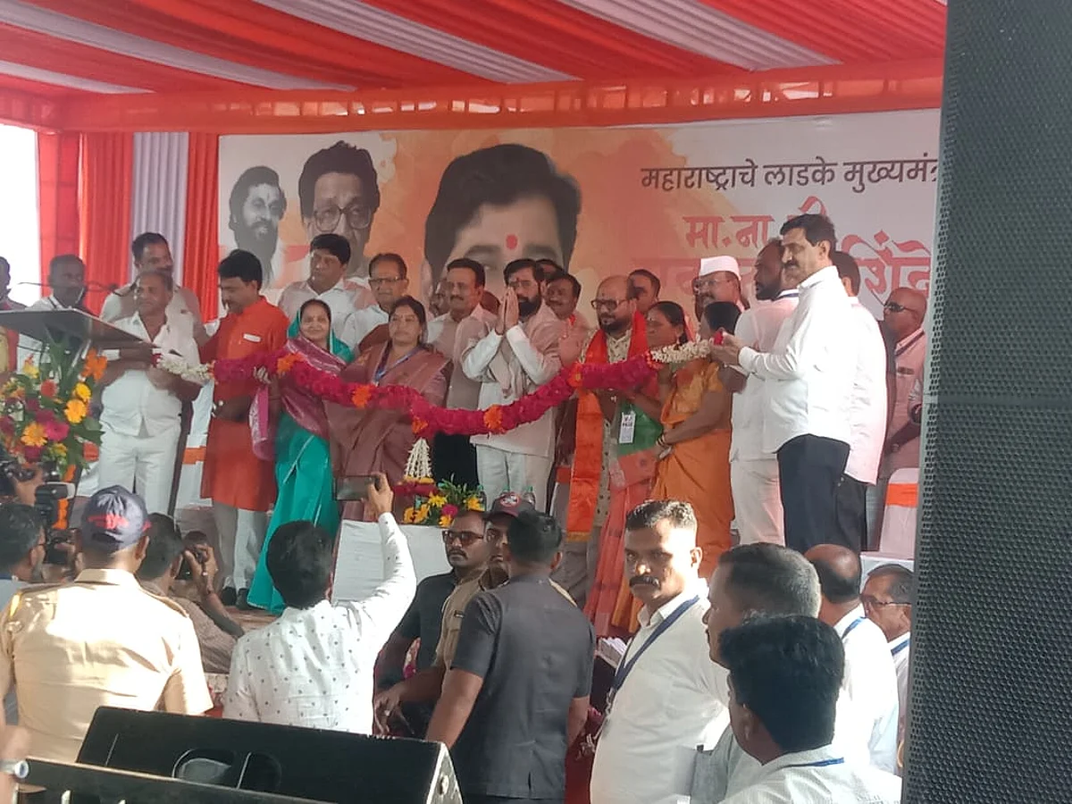 मुख्यमंत्री पाळधीत गरजले : पुढल्या काळात समोरचे औषधालाही उरणार नाही