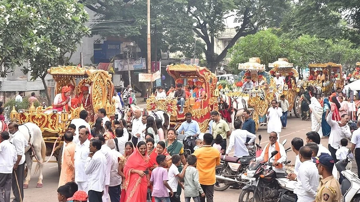 जैन समाजातील 150 तपस्वींची श्रीरामपुरात भव्य शोभायात्रा