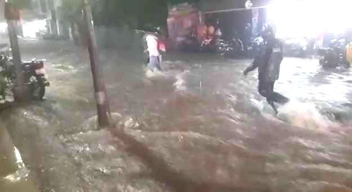 Video : नाशकात तीन तासात 'इतक्या' पावसाची नोंद
