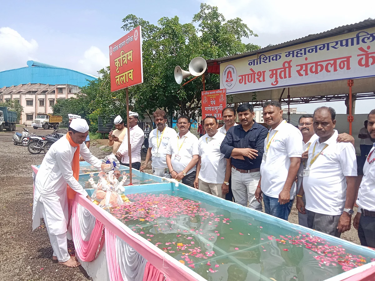 नाशकात गणपती विसर्जनाला सुरुवात