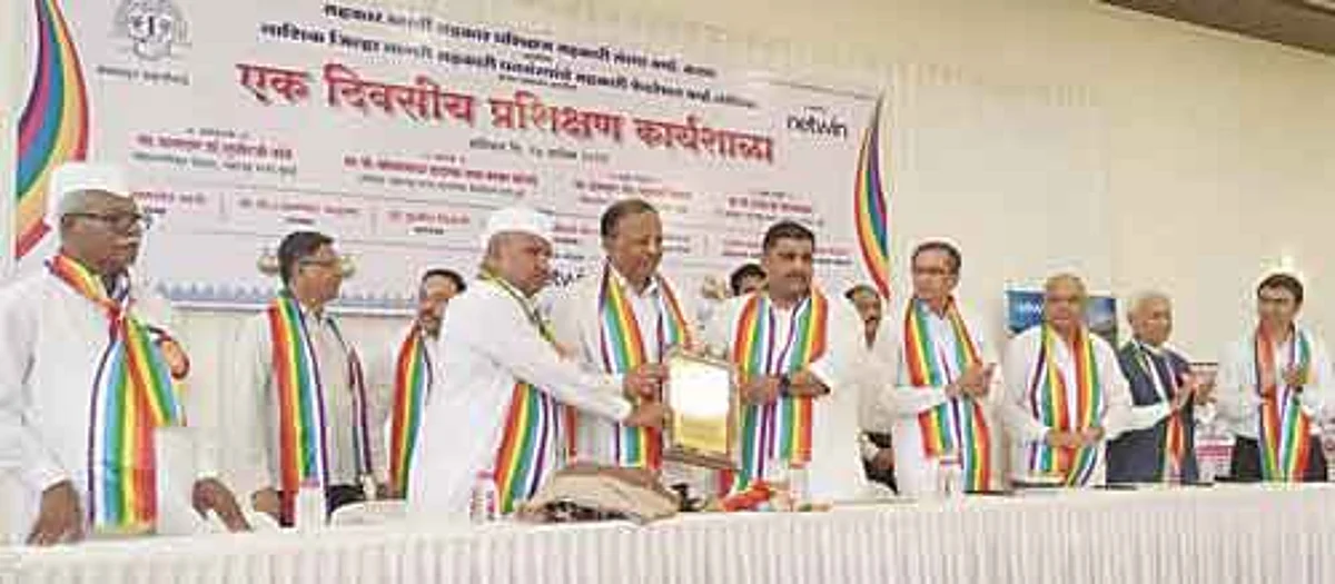 पतसंस्था फेडरेशनचे वकीलपत्र घेणारः आ.ढिकले