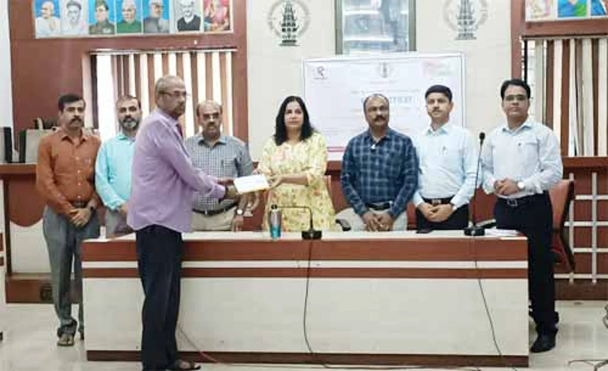 जिल्हा परिषदेत सेवा पंधरवड्यास प्रारंभ