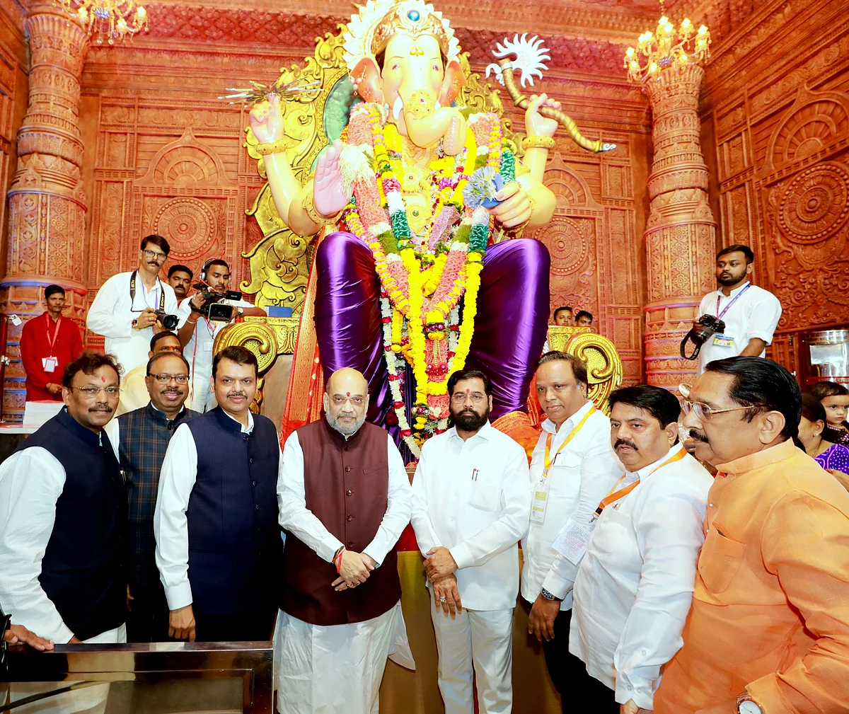 अमित शाहांच्या मुंबई दौऱ्यात मोठी चूक; धुळ्यातील तरुणाला अटक