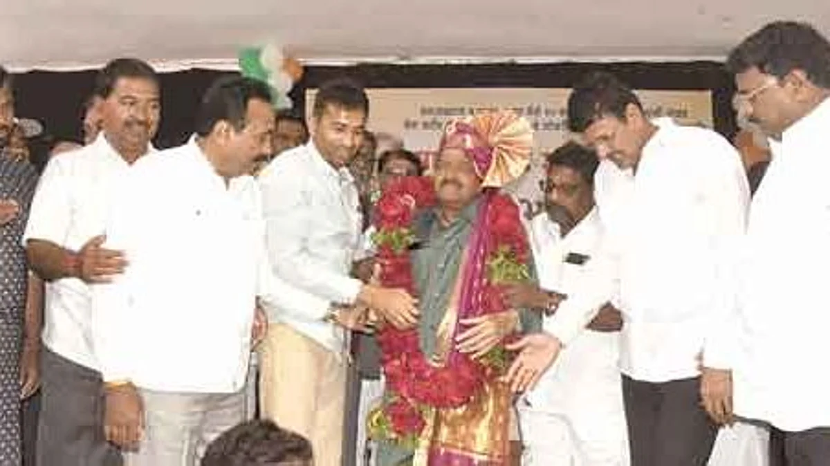 जनतेच्या प्रेमामुळे राजकारणात यशस्वी: रशीद