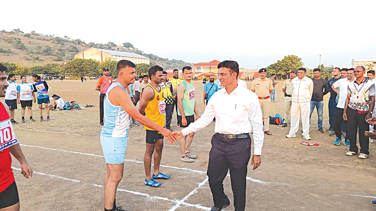 नंदुरबार येथे 33 व्या नाशिक परिक्षेत्रीय पोलीस क्रीडा स्पर्धांना सुरुवात