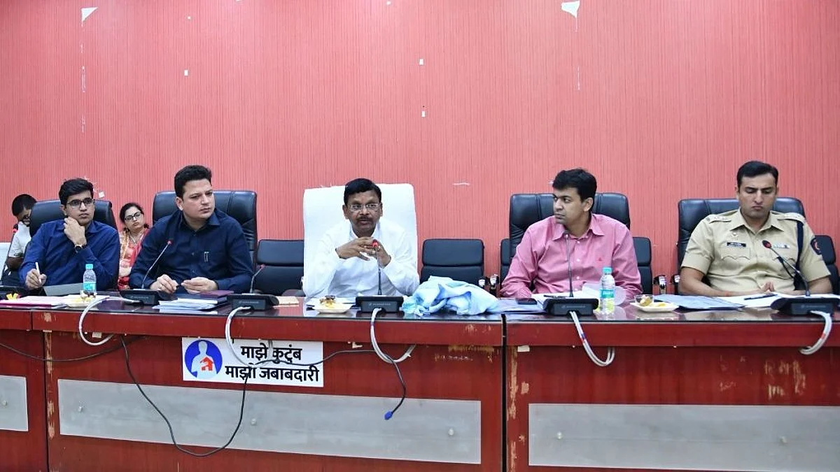 समन्वयातून जिल्ह्याचा सर्वागीण विकास साधावा-पालक सचिव हर्षदीप कांबळे
