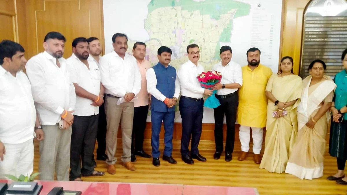 बाळासाहेबांची शिवसेना शिष्टमंडळाची पोलीस, मनपा आयुक्तांशी भेट