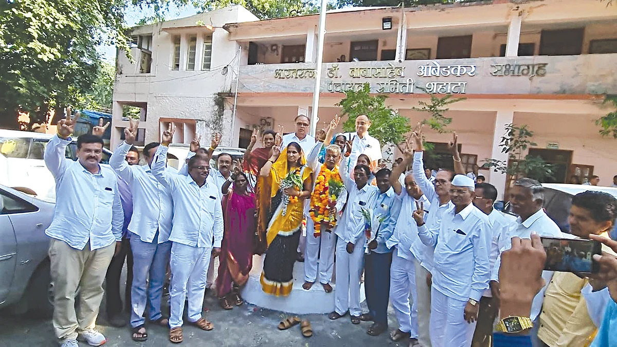 काँग्रेसकडे पुरेसे संख्याबळ असतांनाही शहादा पं.स.त सत्तांतर