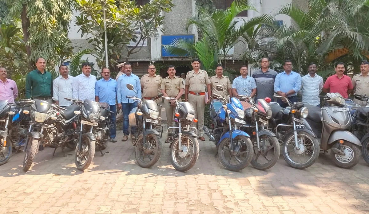 मोटरसायकली चोरणाऱ्या दोघांना बेड्या; 'इतक्या' दुचाकी जप्त