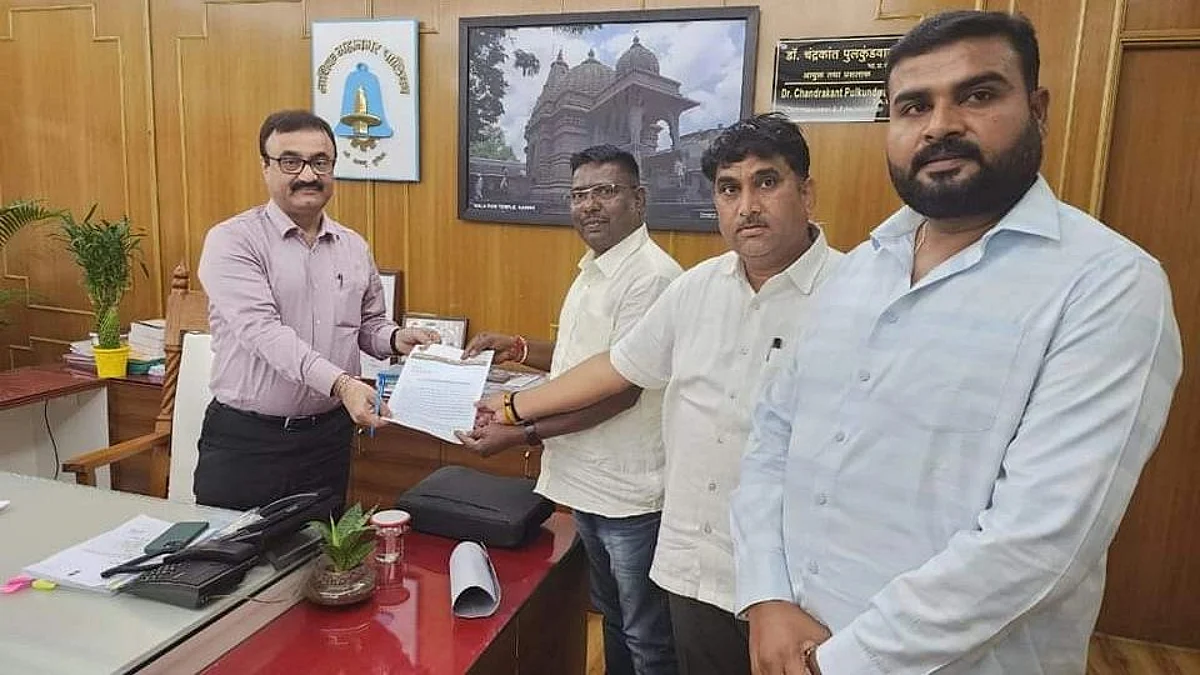 भारतीय जनता पक्षाच्या वतीने मनपा आयुक्तांना निवेदन