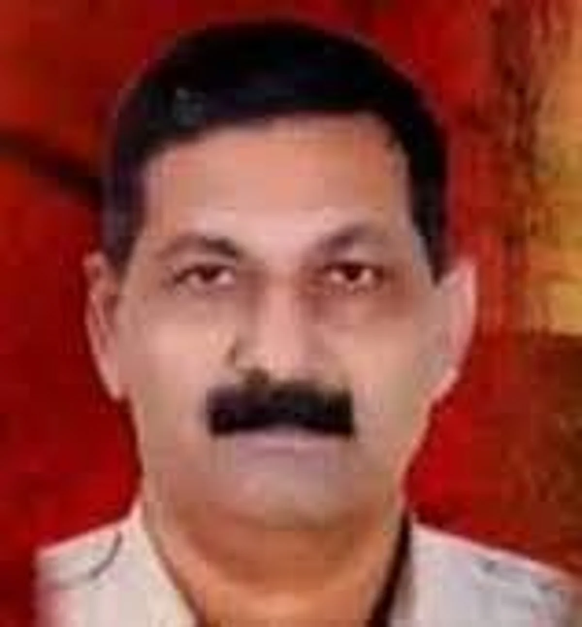 पो.नि.अशोक सादरेंच्या मृत्यू प्रकरणाची पुन्हा चौकशी करा