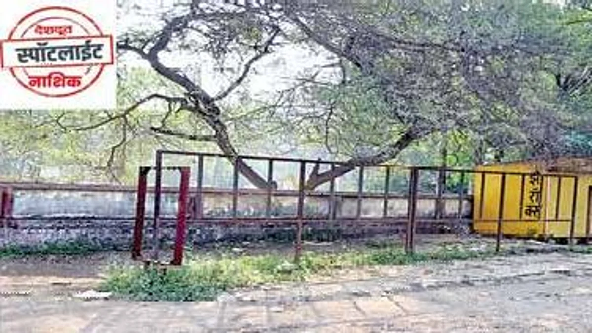 प्रवासी निवारा : ‘असून अडचण, नसून खोळंबा’