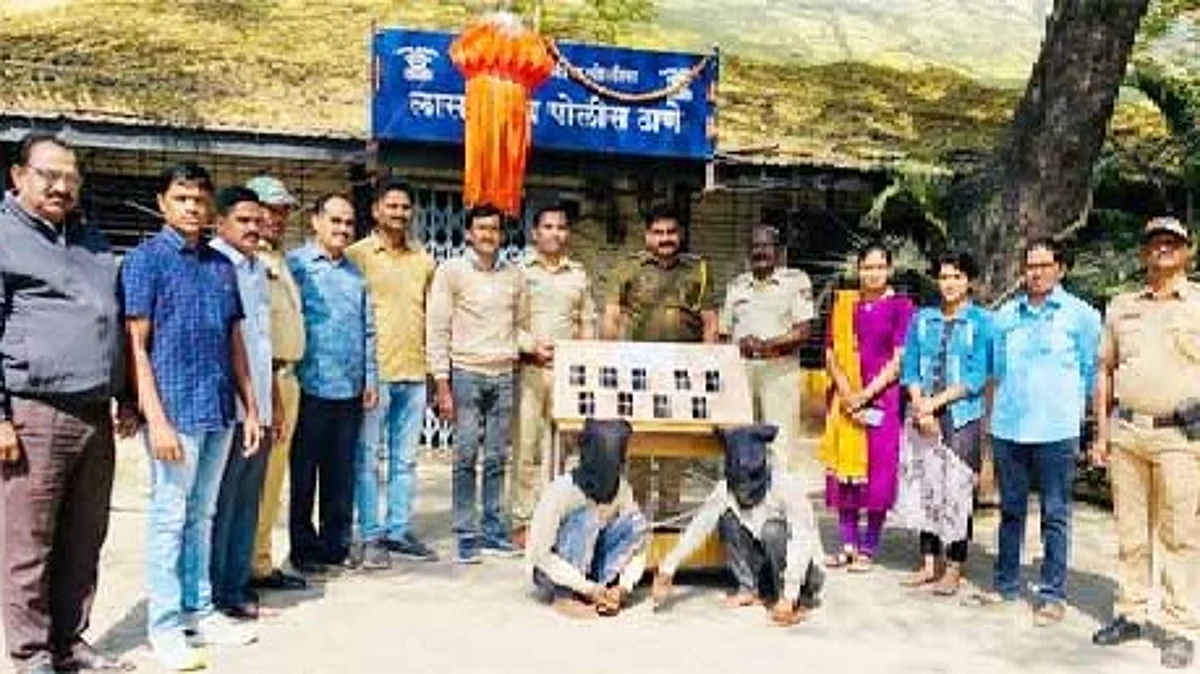मोबाईल चोरणारी टोळी जेरबंद