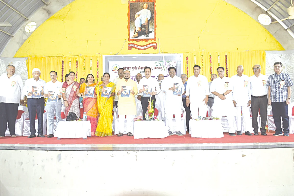 ग्रामविकास मंत्री ना.गिरीश महाजन म्हणतात तरुणांनी राजकारणात यावे!