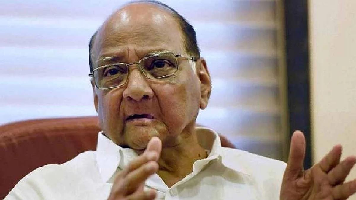 मुख्यमंत्री शिंदेंनी रुग्णालयात जाऊन पवारांची घेतली भेट