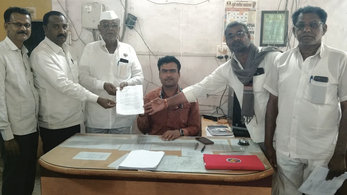 मोठे नुकसान होवूनही पाचेगाव-पुनतगावच्या शेतकर्यांना पीक विम्याची अत्यल्प रक्कम