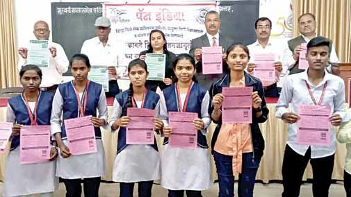 कायदा पाळणे प्रत्येकाची जबाबदारी : न्या. कुलकर्णी