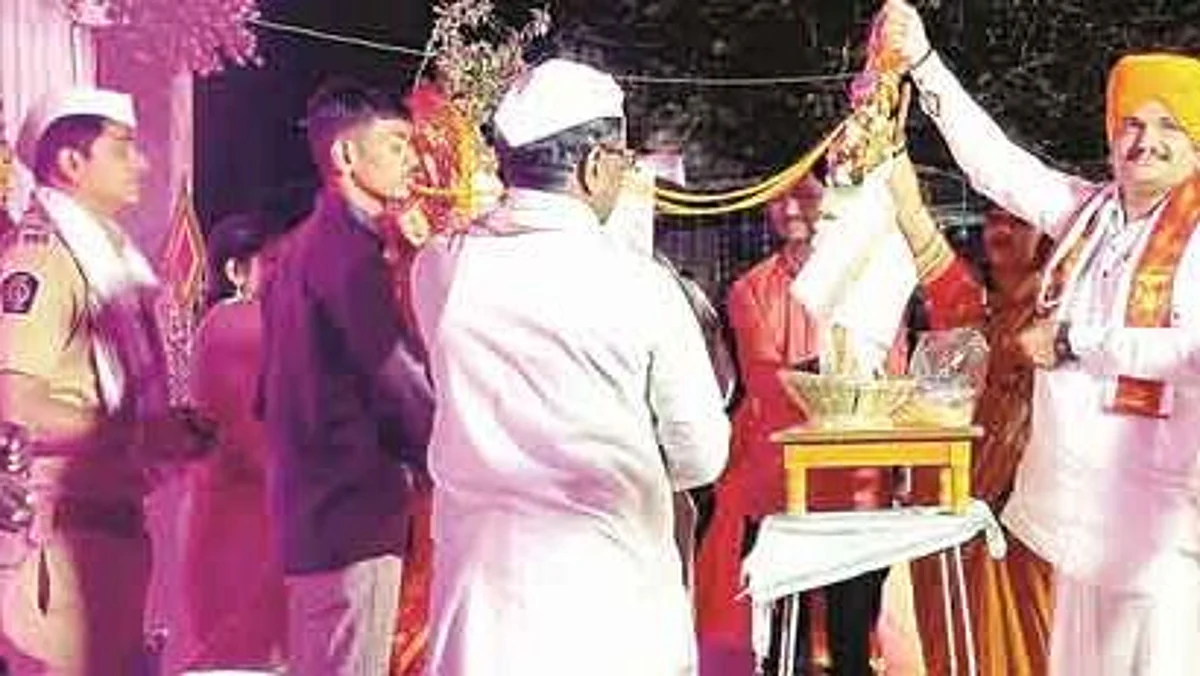 तुलसी विवाहात जागरण-गोंधळ