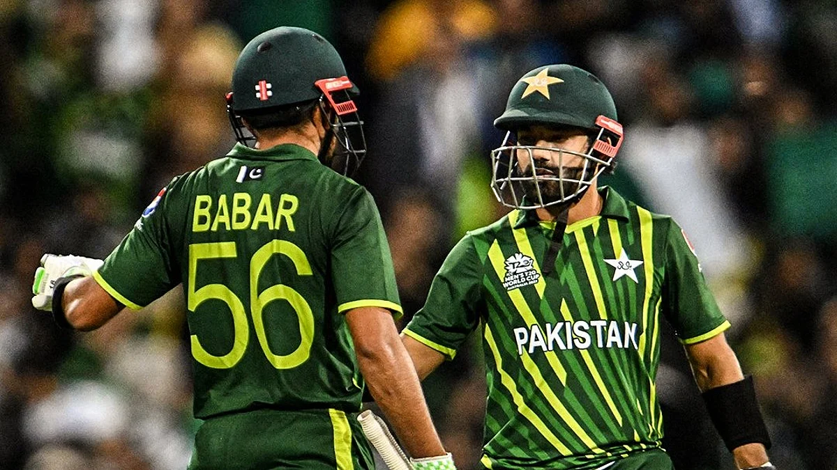 ICC T20 World Cup : पाकिस्तान फायनलमध्ये, न्यूझीलंडवर दणदणीत विजय