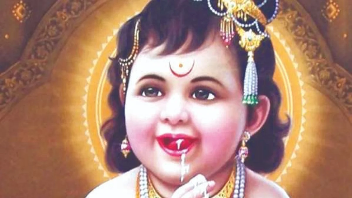 श्रीकृष्णाच्या विविध रुपांचे वास्तुदिशेनुसार लावा फोटो