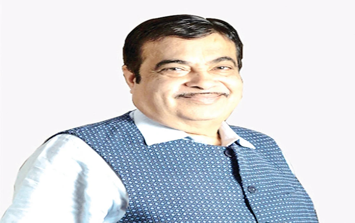 Gadkari on district tour on Dec 18