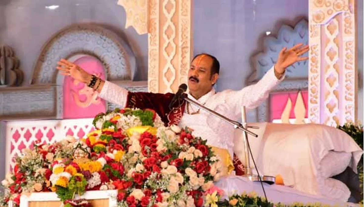 शिवभक्तीच्या मार्गातून मोक्षप्राप्ती - पं. मिश्रा