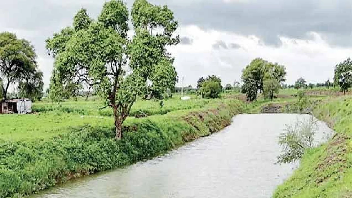 'जलयुक्त शिवार'ला संजीवनी