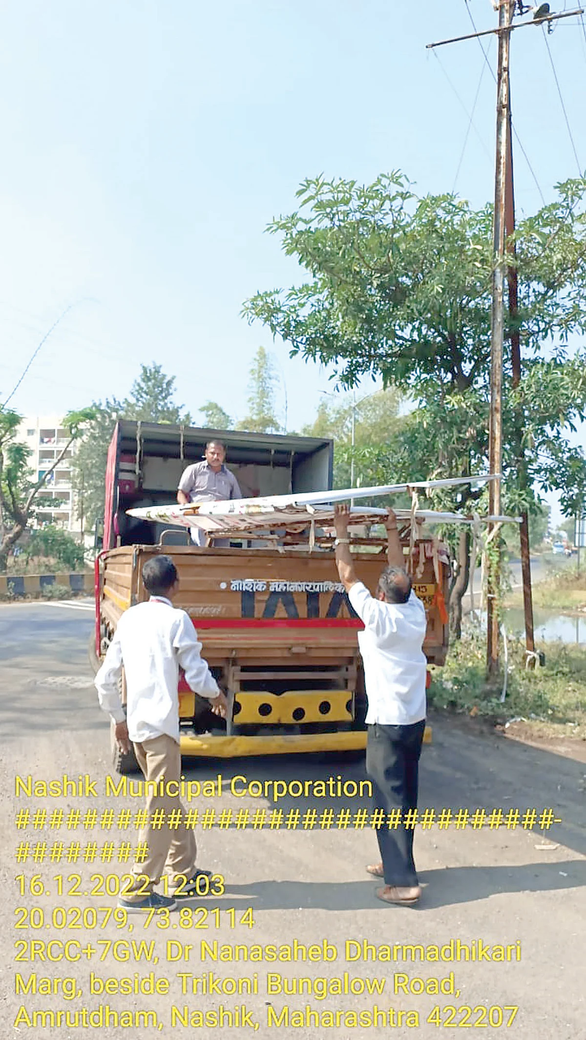 Civic body acts against illegal hoardings
