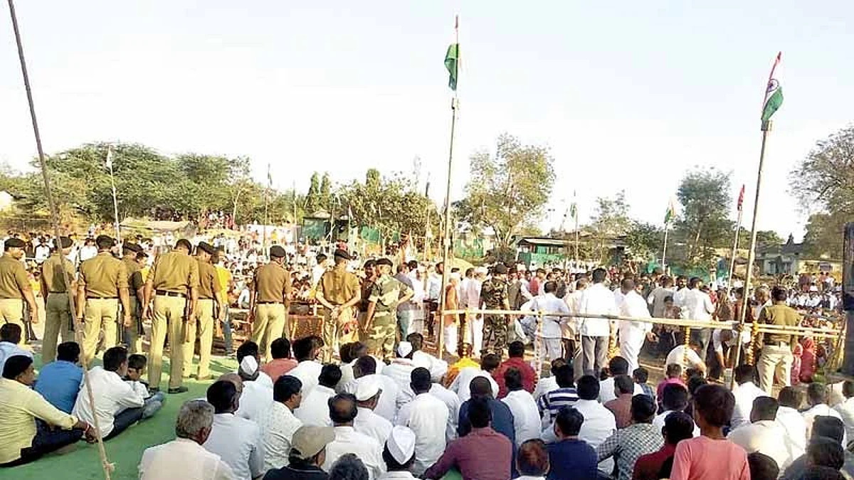 वीर जवान जनार्दन ढोमसे यांना अखेरचा निरोप