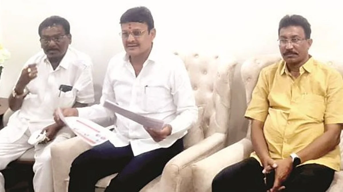 परीक्षापुर्व तयारीसाठी महाकार्यशाळा; विद्यार्थ्यांसाठी बारा बलुतेदार मंडळाचा उपक्रम