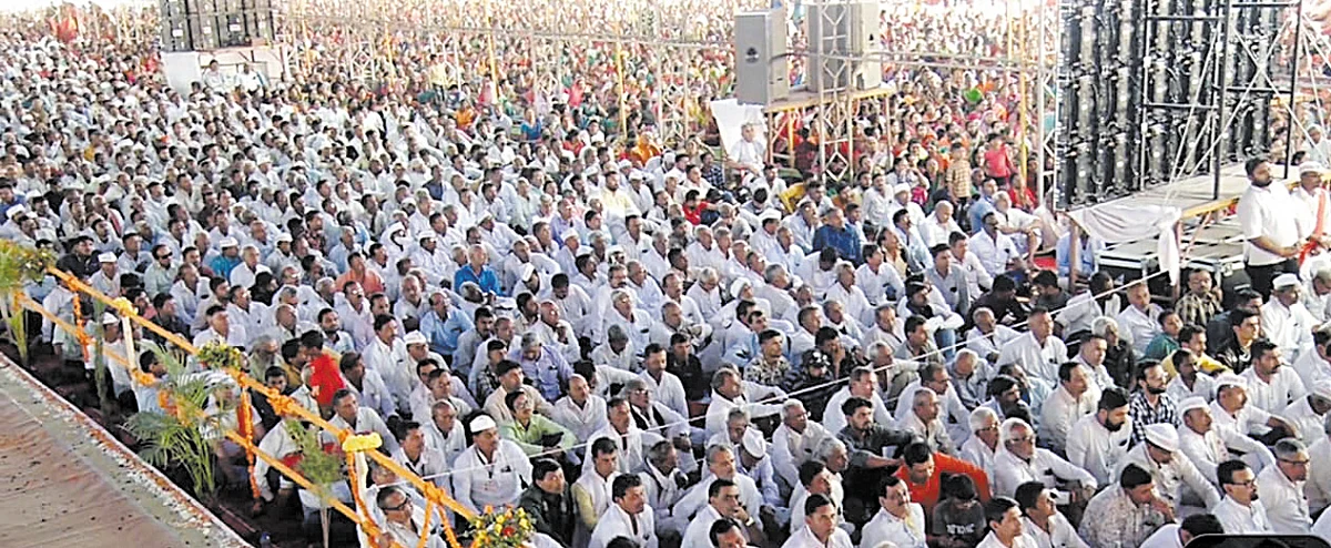 समदर्शनाच्या माध्यमातून संतांच्या विचारावर मनन करा