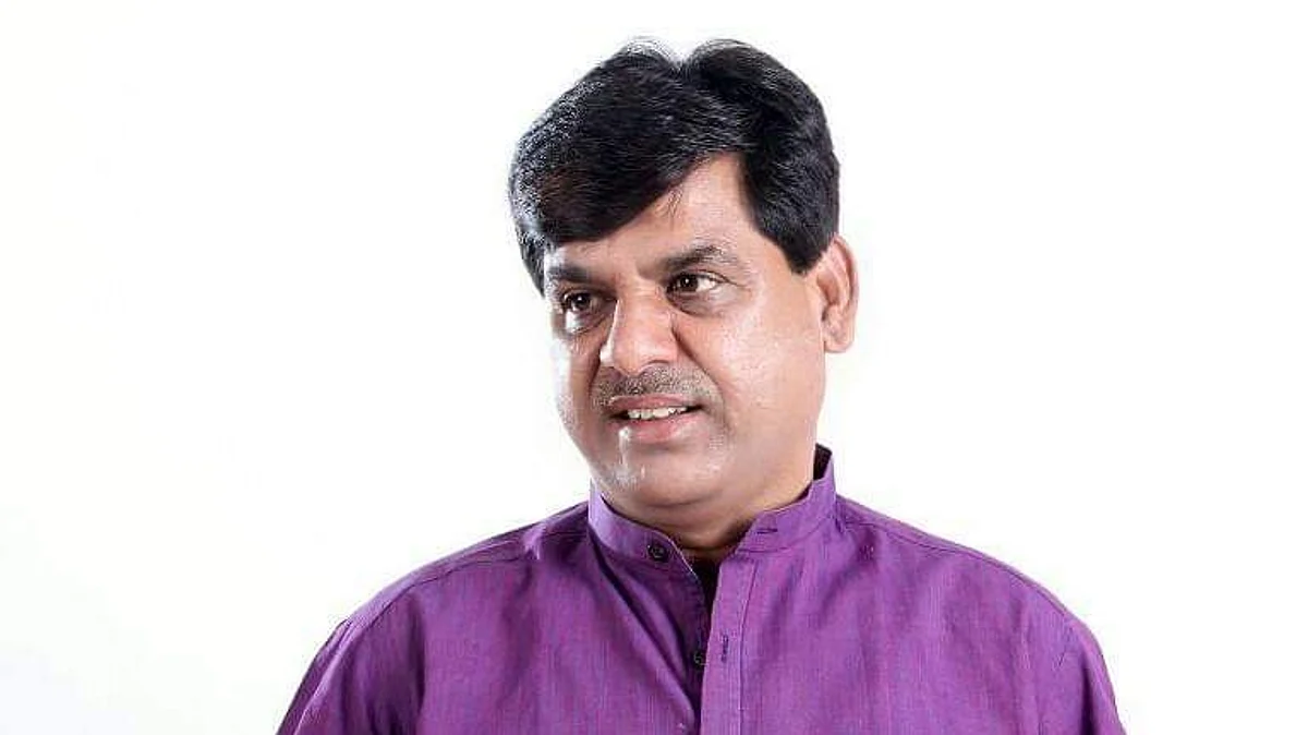 वैजापूरमध्ये राष्ट्रवादीला धक्का? माजी आमदार शिवसेनेच्या वाटेवर..