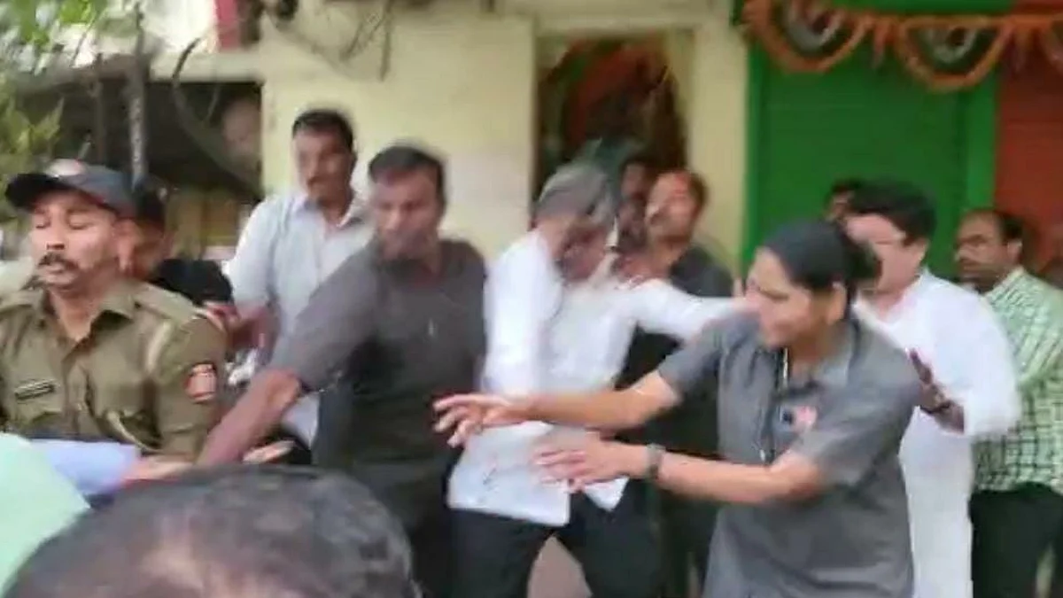 चंद्रकांत पाटील यांच्यावर शाईफेक करणाऱ्या तिघांना जामीन