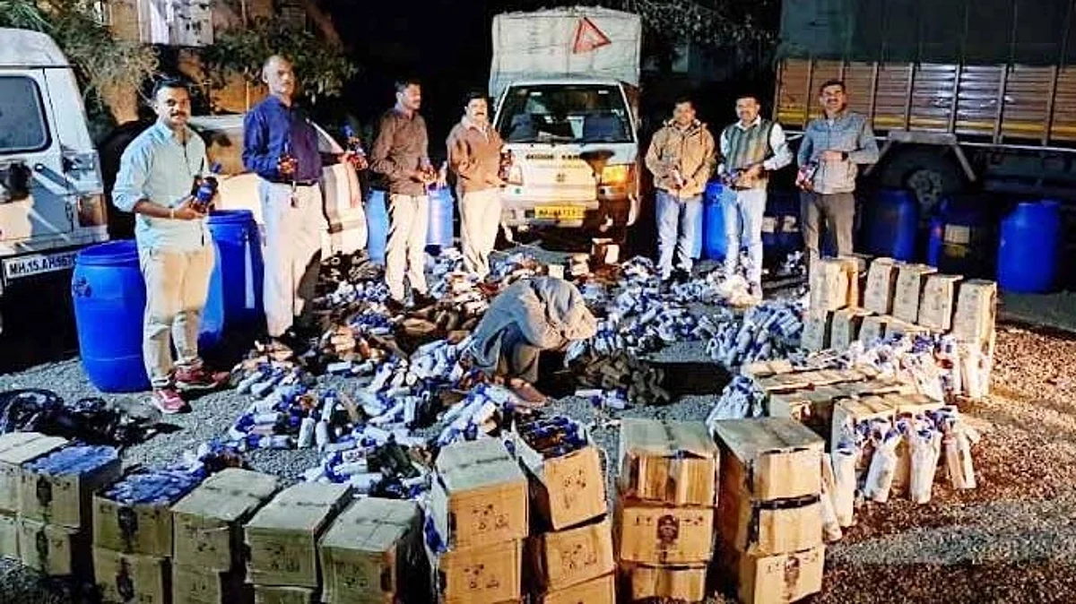 लाखोंचा विदेशी मद्यसाठा जप्त