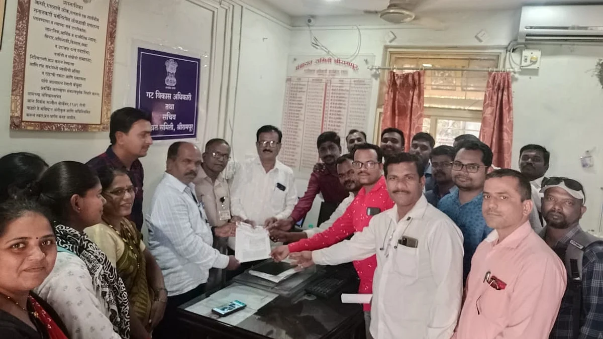 किमान वेतन कायद्याप्रमाणे मासिक वेतन द्या