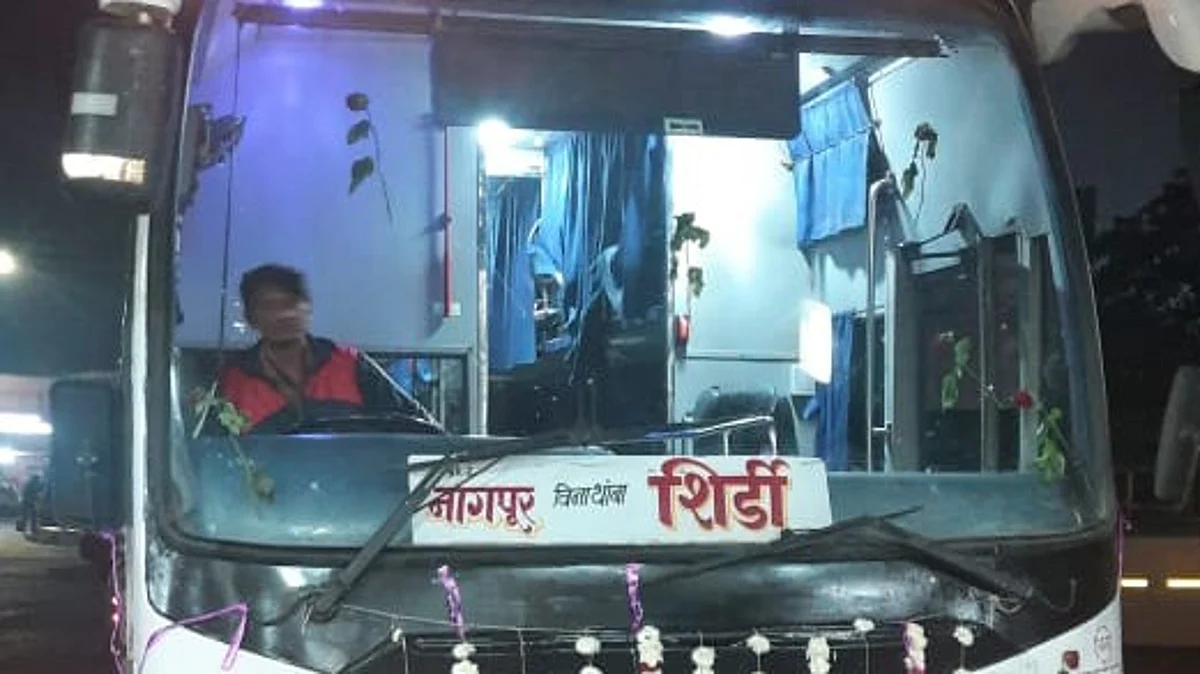 ‘समृद्धी’मार्गे लालपरी ‘साईंच्या दारी’; ७ तासात कापले ५४० किमी अंतर