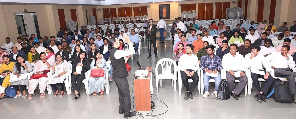 नरेडको होमथॉन प्रदर्शनाच्या पूर्वतयारीस वेग