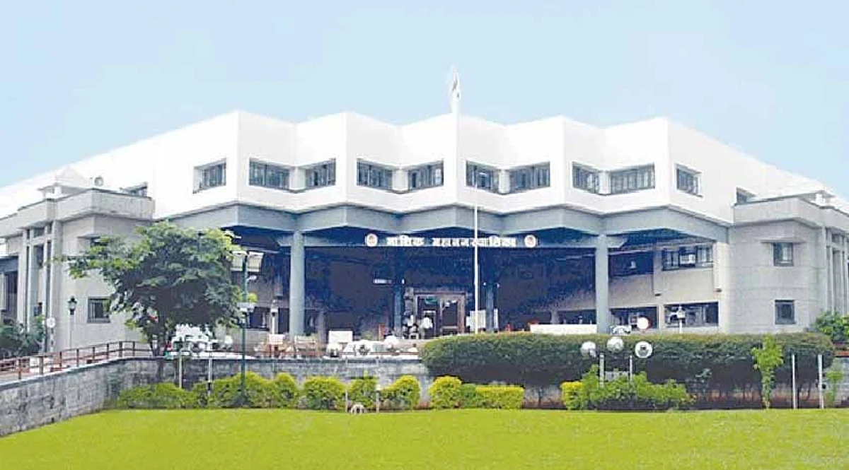 टॉवर नसलेल्या घरावर वसुलीसाठी जप्तीची नोटीस