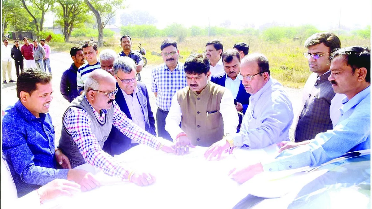 Central team inspects dry port site