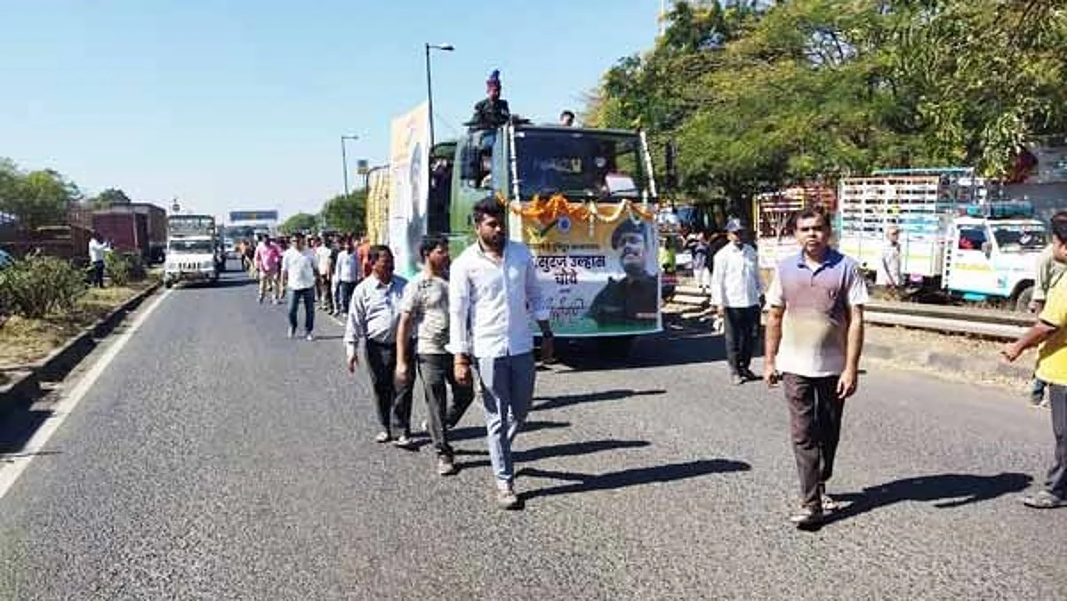 जवान सूरज चौबेंबर अंत्यसंस्कार